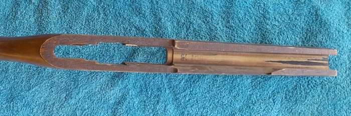 Rifle stock -- Wood