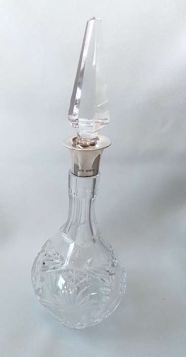 Birmingham 1932  Silver Collar Crystal Decanter