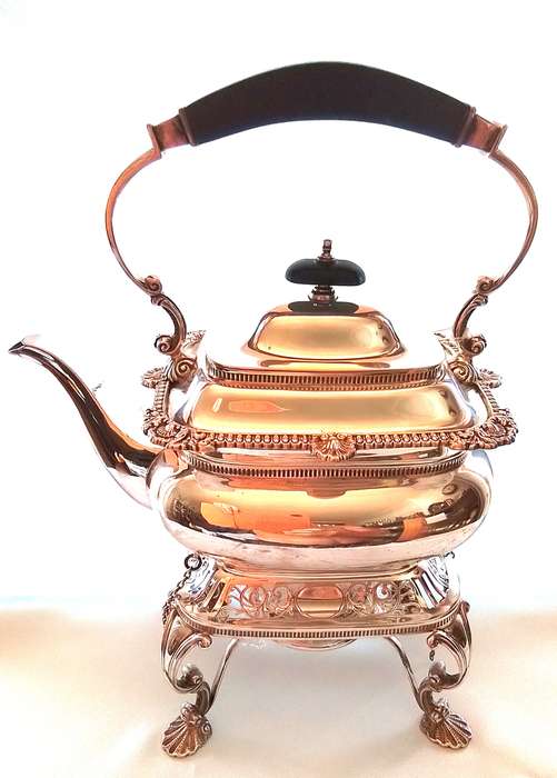 BIRMINGHAM  1932   -   KETTLE ON STAND