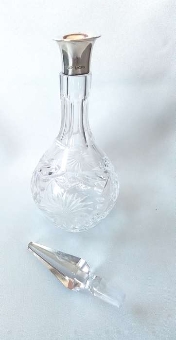 Birmingham 1932  Silver Collar Crystal Decanter