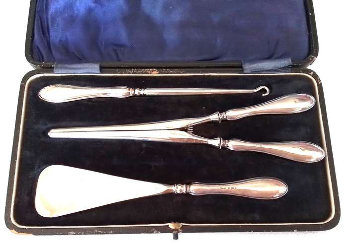 Silver Handled - CASED  SET