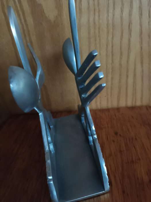 Chrome Cutlery Design Serviette Holder