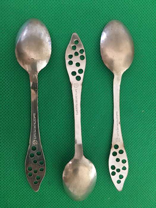 VINTAGE CHROME PLATED TEASPOONS - ELWEZETTA CHROME  PLATED MADE IN HOLLAND X 3