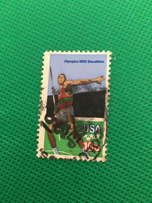 AMERICA USED STAMP