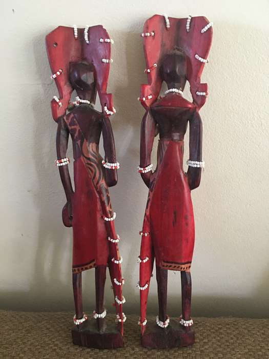 BEAUTIFUL CARVED WOODEN MASAI PAIR OF DOLLS 30CM TALL