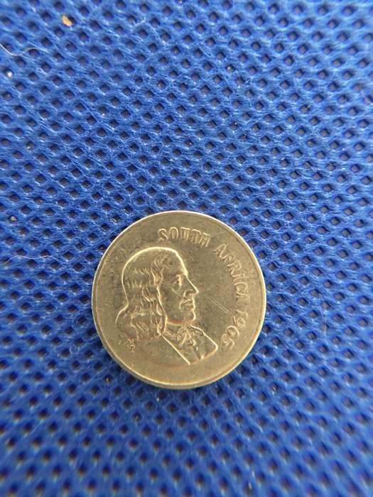 SOUTH AFRICA - VARIOUS PRESIDENTIAL COINS INCLUDING JAN VAN RIEBEECK 5c COIN   (A15)  50c 1c  5c  1c