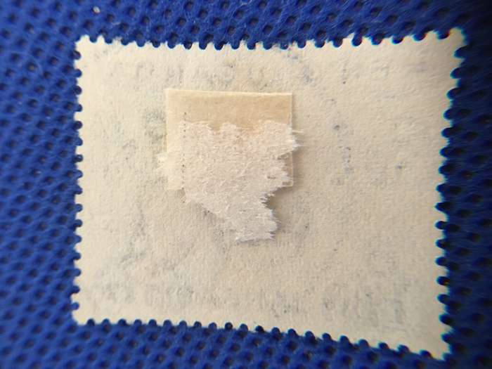 KENYA USED QUEEN ELIZABETH 1.30 STAMP