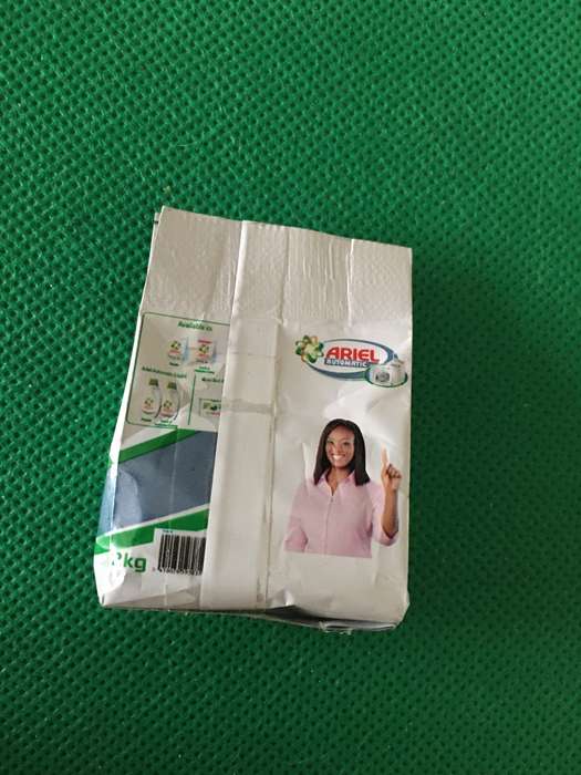 CHECKERS MINIS - ARIEL WASHING POWDER