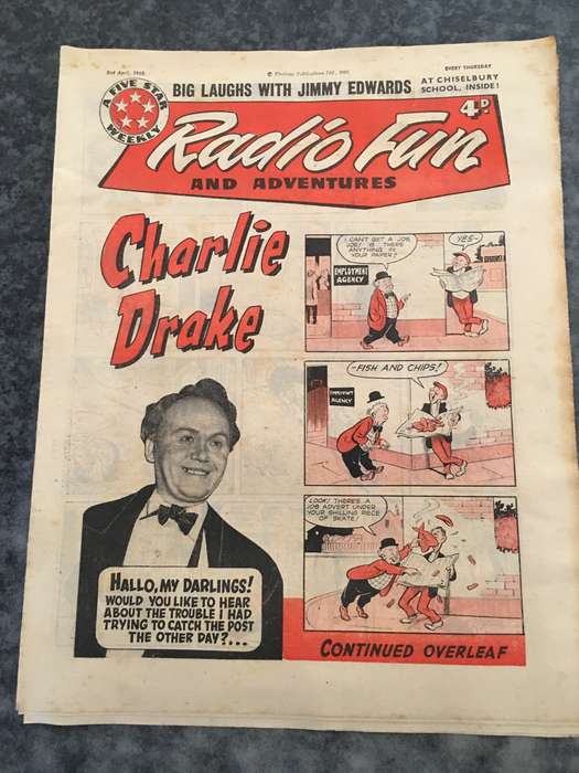 VINTAGE TO ANTIQUE - COMIC/ MAGAZINE - RADIO FUN - 1960