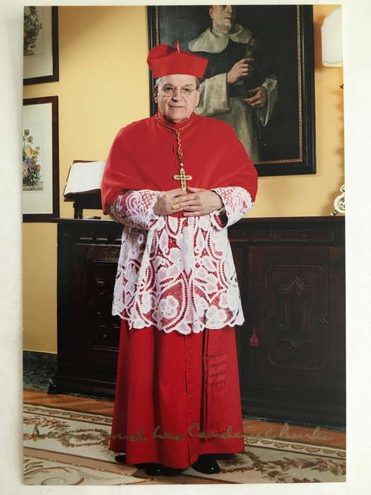 AUTOGRAPHED SIGNED HIS HOLINESS CARDINAL RAYMOND LEO BURKE