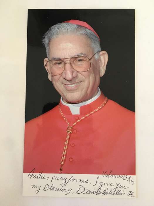 AUTOGRAPHED / SIGNED - CARDINAL - DARIO CASTRILLION HOYOS AND VATICAN CARD