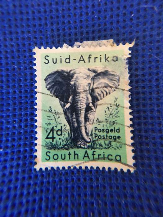 SOUTH AFRICA - 4D USED ELEPHANT STAMP