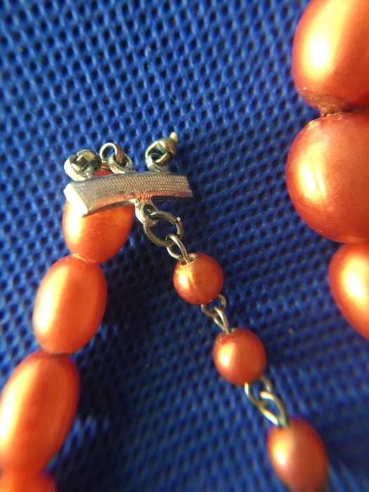 VINTAGE NECKLACE