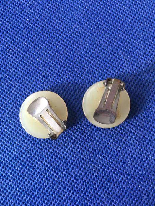 VINTAGE EARRINGS CLIP ON