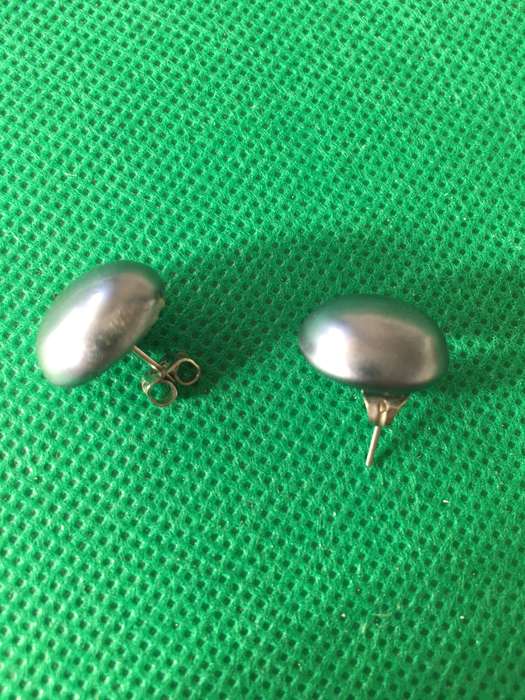 VINTAGE EARRINGS