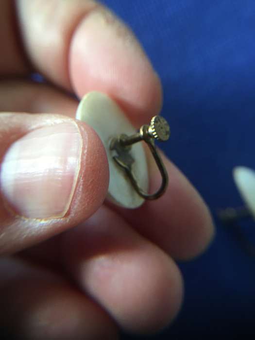 VINTAGE EARRINGS  SCREW ON
