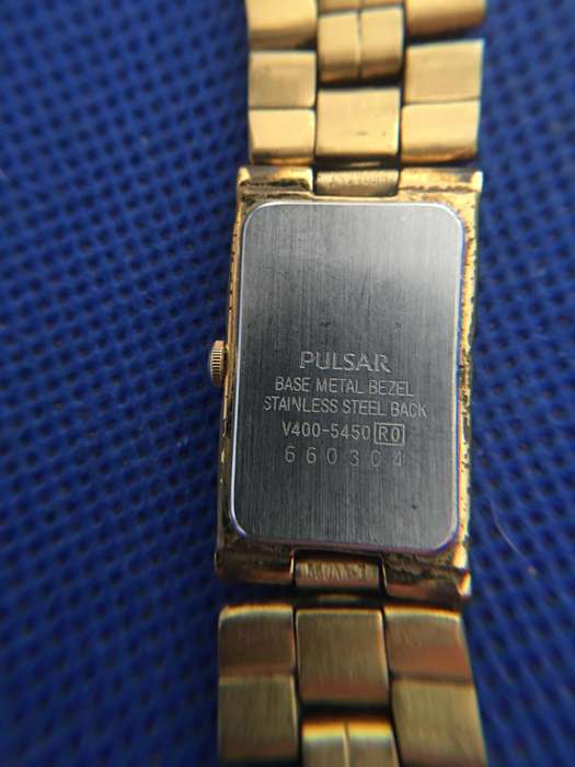VINTAGE LADIES WATCH PULSAR SOLD AS NOT WORKING HAS NOT BEEN TESTED