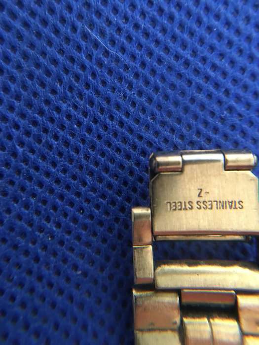 VINTAGE LADIES WATCH PULSAR SOLD AS NOT WORKING HAS NOT BEEN TESTED
