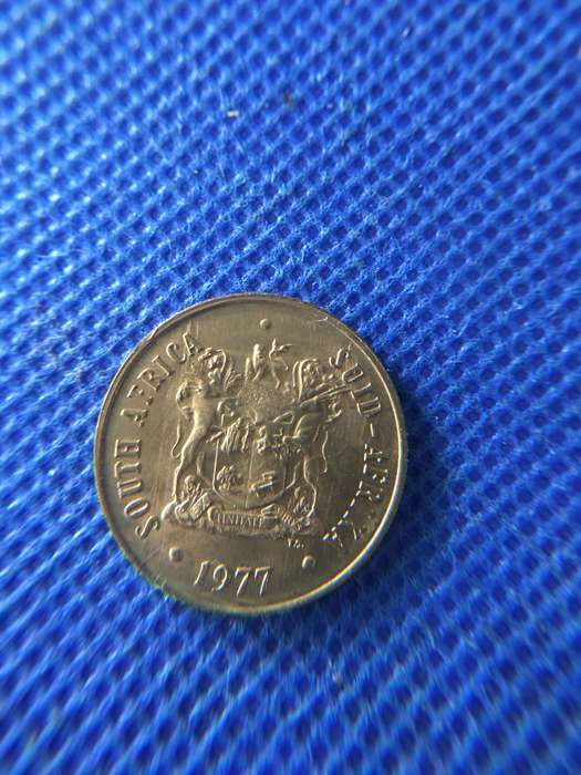 SOUTH AFRICA 2c COIN - 1977