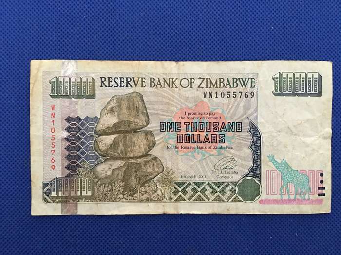 ZIMBABWE ONE THOUSAND DOLLARS BANK NOTE - 2003 - SERIAL NUMBER - WN1055769