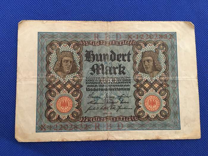 GERMANY 100 MARK BANK NOTE 1920 - SEREAL NUMBER - D   X . 12202832