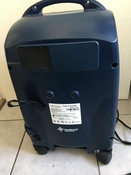 LOVELY  MEDICAL  OXY PURE OXYGEN CONCENTRATOR / PORTABLE -