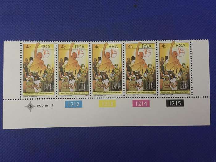 SOUTH AFRICA  4c MINT STAMPS BLOCK HEALTH YEAR