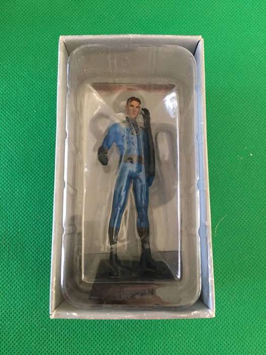 DC MARVEL FANTASTIC 4 - MR FANTASTIC LEAD FIGURE