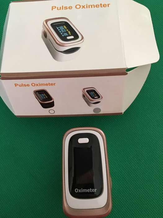ZAC U RATE PULSE AND OXYGEN  FINGER OXYMETER  AND FREE PULSE METER 2 ITEMS