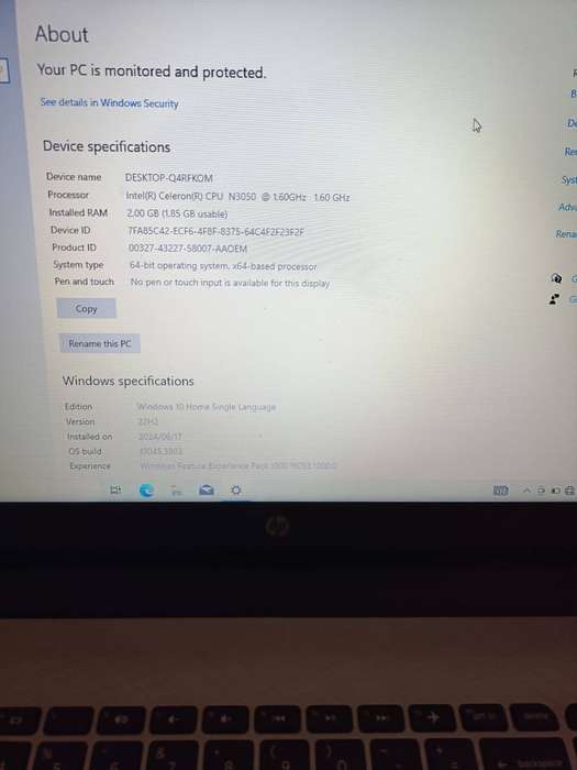 HP 15-ac100ni | Intel Celeron N3050@2.16GHz, 2GB RAM, 500GB HDD, 15.6` HD Display, Win 10