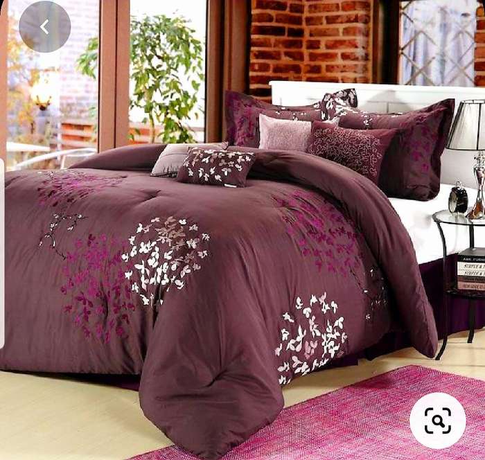 3pc King Cotton Duvet Cover set, includes 2 standard pillow cases, and 1 duvet cover (cotton)
