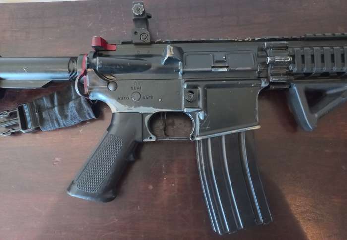 VFC VR 16 AIORSOFT GUN SEMI AUTOMATIC  RIFEL