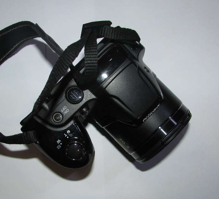 Nikon Coolpix L330 20.2MP Digital Camera with 26x Wide Optical (VR) ZoomNikon Coolpix L330 20.2MP Di