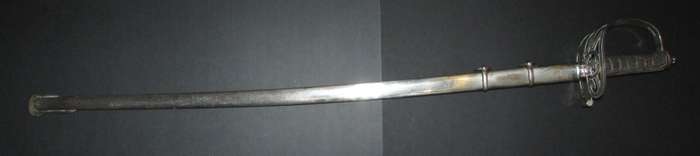 British Black Watch Field Officers Sword "The Queens Own Regiment"