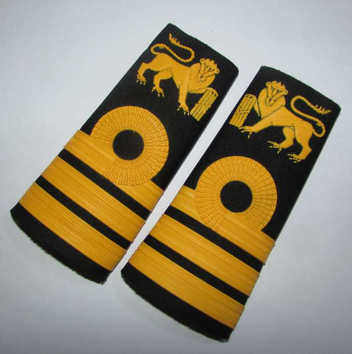 SADF - Navy Commander Slip on Ranks