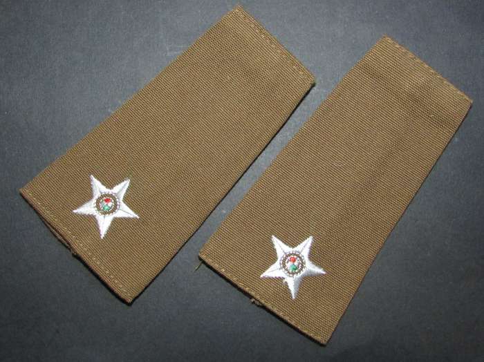 SADF - 2ND Lieutenant Slip on Ranks