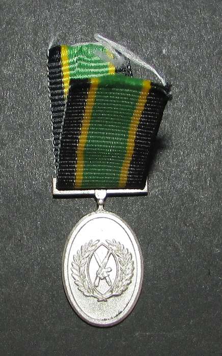 Mk/Apla Miniature Medal