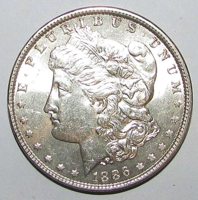 United States 1886 Morgan Dollar in Top Condition - Dated 1886