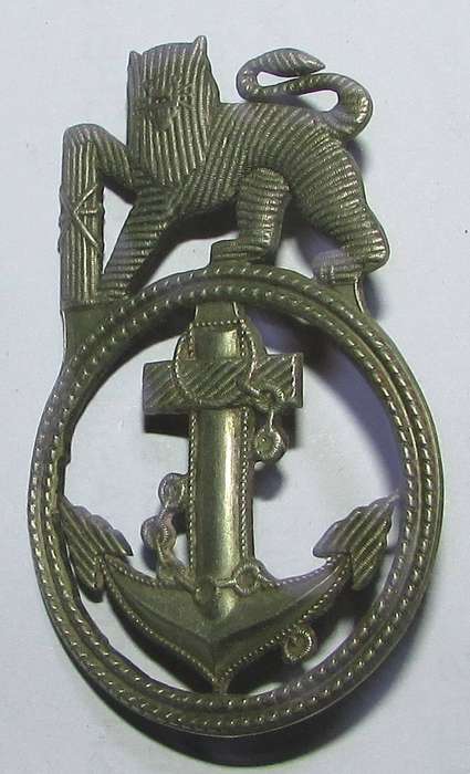SADF - NAVY DOCKYARD POLICE RATINGS CAP BADGE