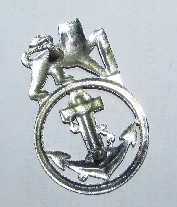 SADF - NAVY DOCKYARD POLICE RATINGS CAP BADGE