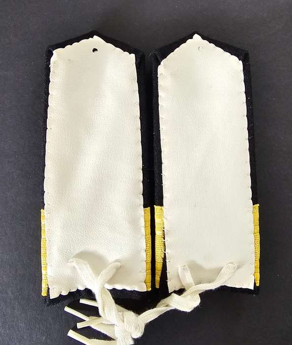 SADF - Navy Commander Epauletter Pair