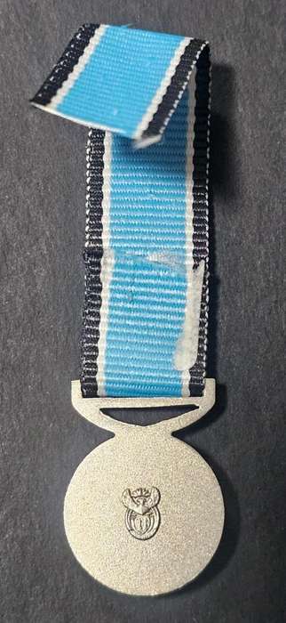 SADF/SANDF Intelligence Services Medal - Star of Honour Silver - Miniature