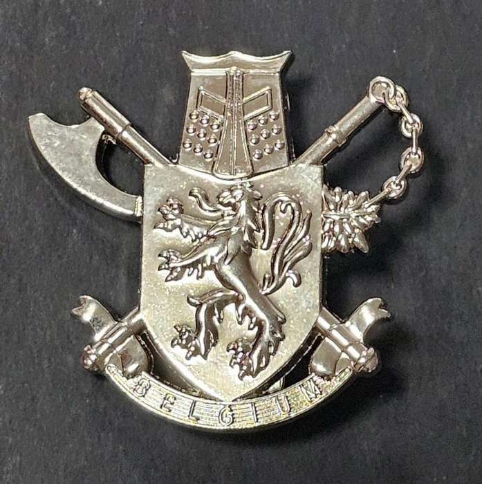 BELGIUM 3rd Para-Commando Battalion Parachutist Beret Badge - Silver for Enlisted
