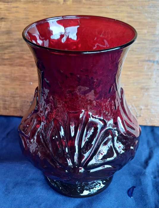 Vintage Anchor Hocking ruby red vase