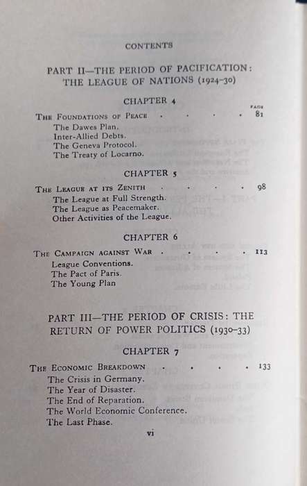International relations between the two world wars by EH Carr