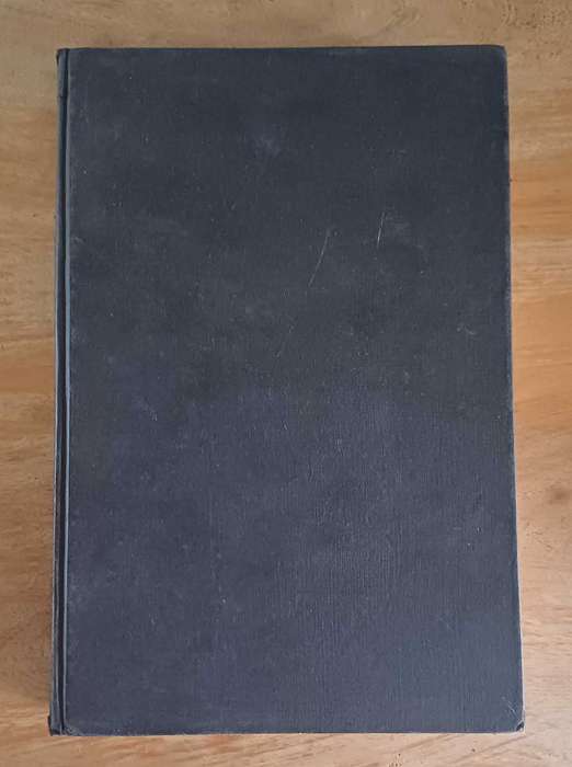 The virago book of ghost stories edited by Richard Dalby