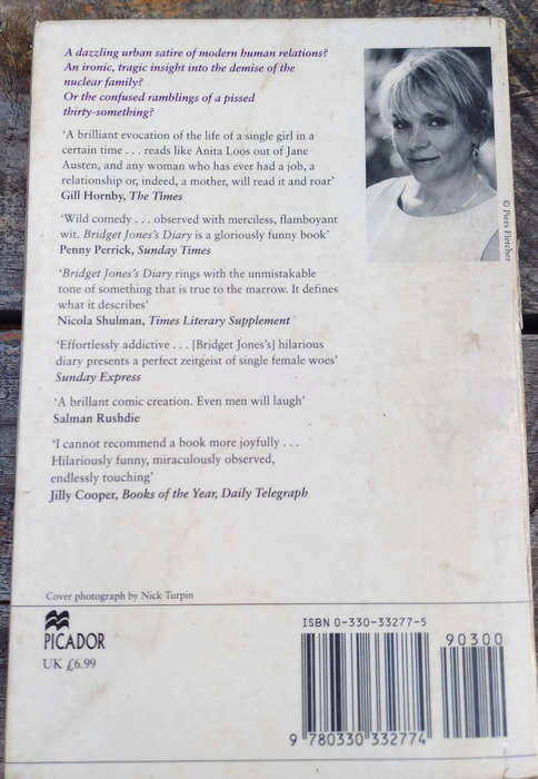 Bridget Jones's diary by Helen Fielding