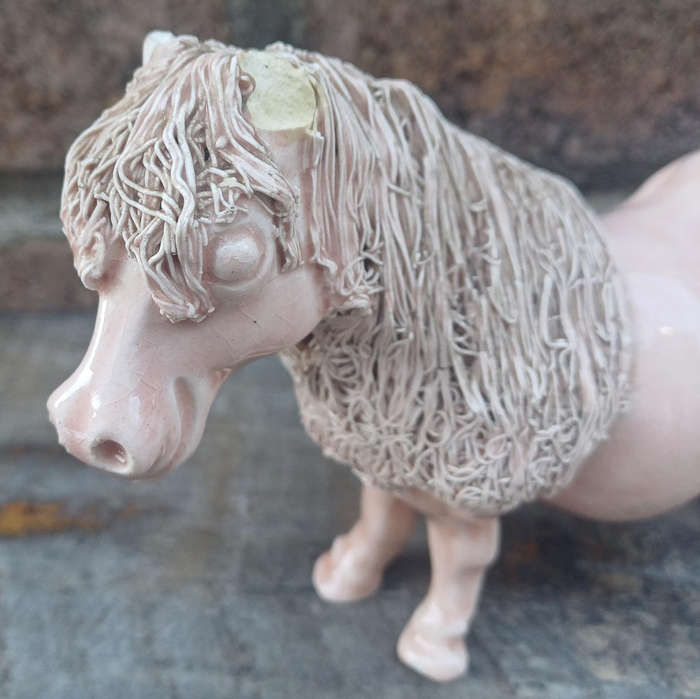 Cheval ceramics horse