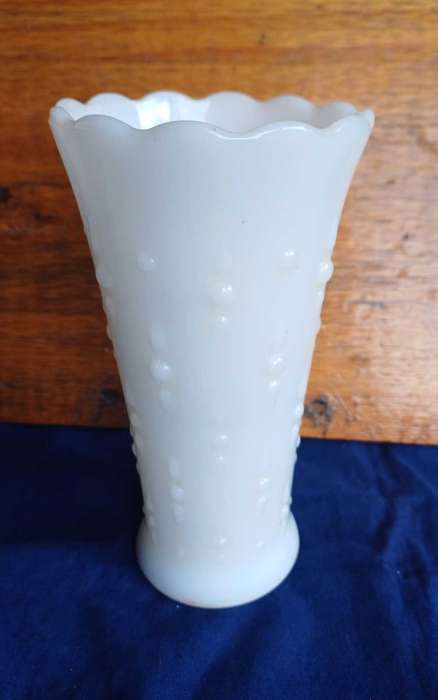 Vintage milk glass vase