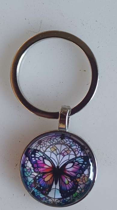 Butterfly keyring